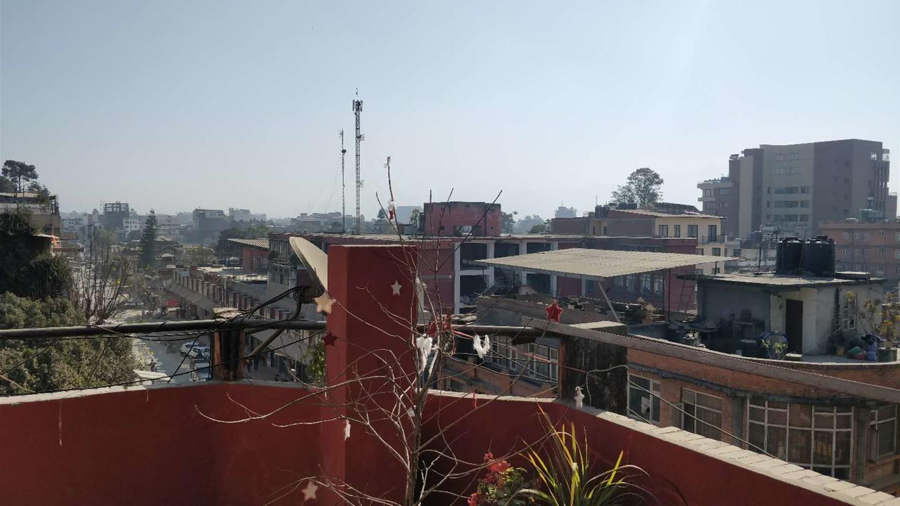 Thamel Penthouse Apartment Kathmandu Exterior photo